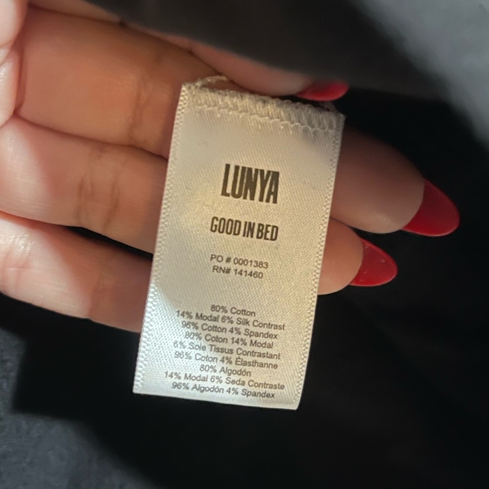 Lunya | Silksweats™ Reversible Pocket Sweatshirt XS - Picture 6 of 8